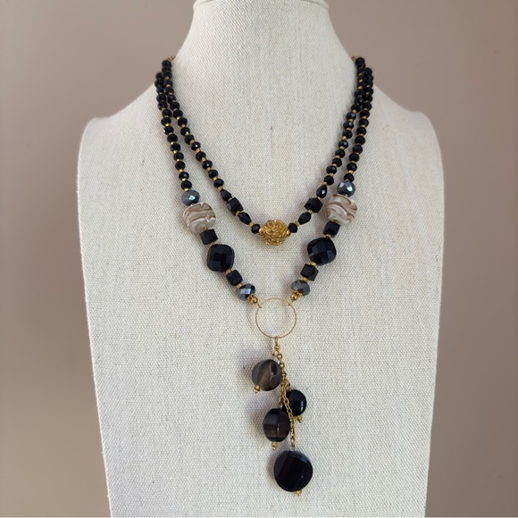 Black Faceted Beads with Golden Flower Statement Necklace - Picture 6 of 9